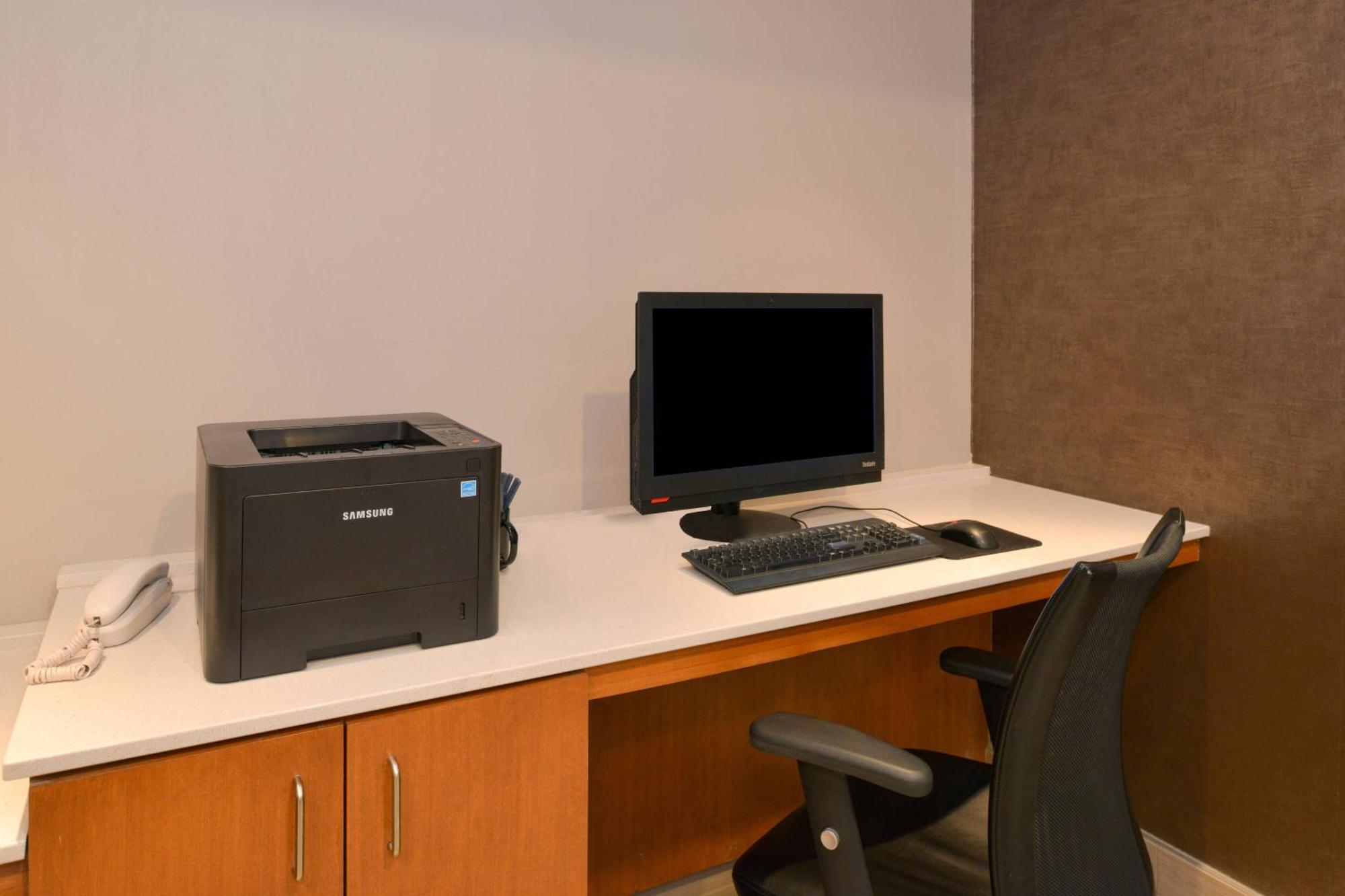 Springhill Suites Durham Chapel Hill Екстер'єр фото