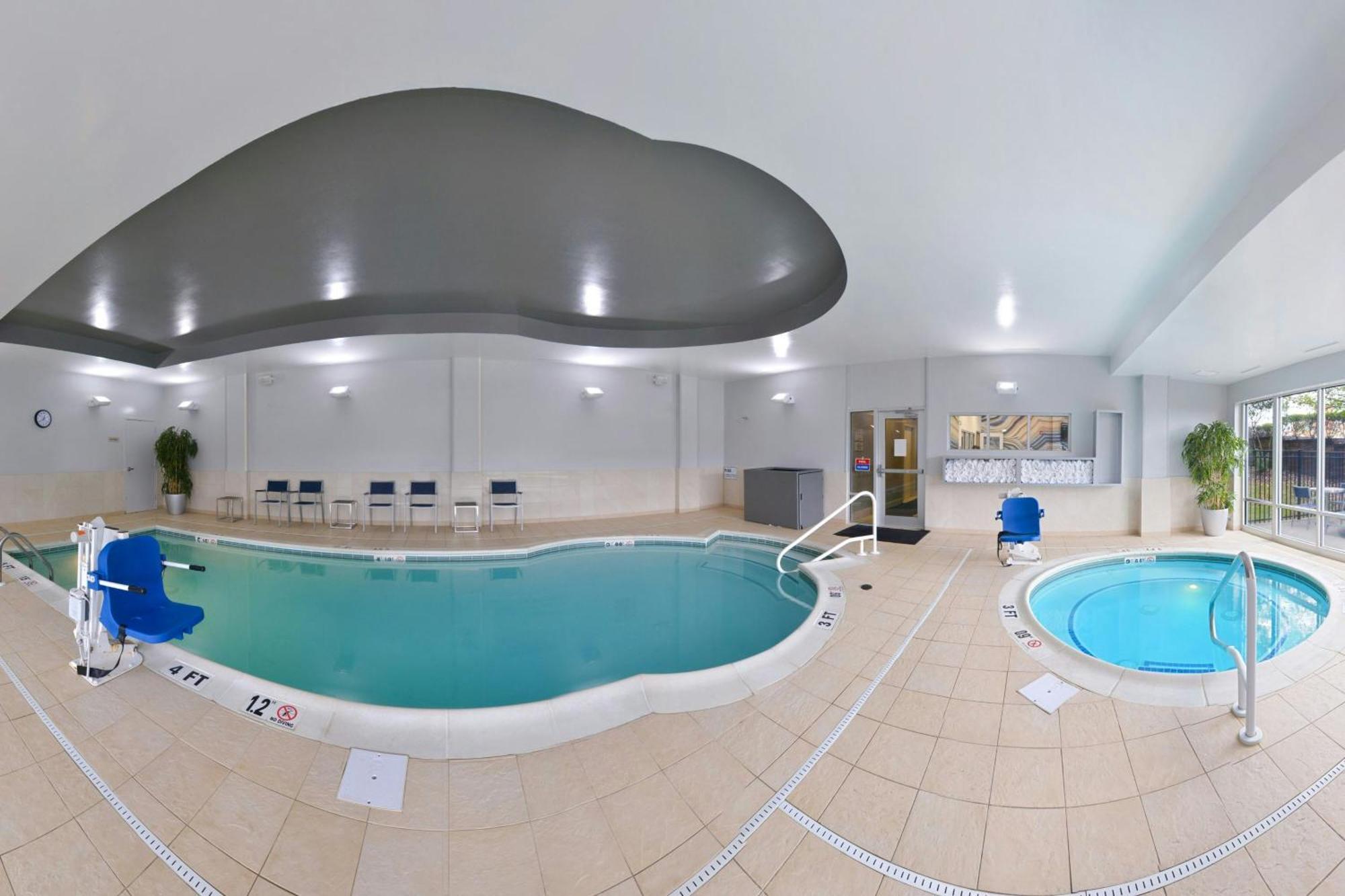 Springhill Suites Durham Chapel Hill Екстер'єр фото